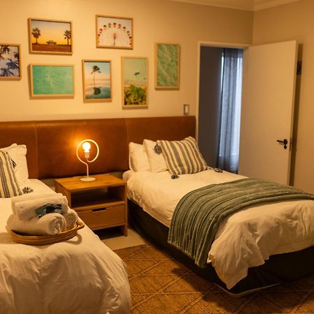 Deja Blue Beachfront Villa, Newly Renovated Langstrand 외부 사진