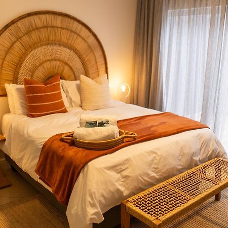 Deja Blue Beachfront Villa, Newly Renovated Langstrand 외부 사진
