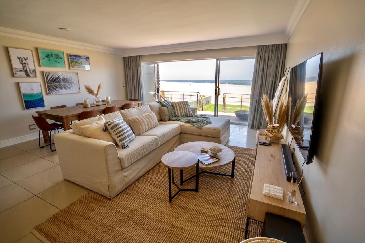 Deja Blue Beachfront Villa, Newly Renovated Langstrand 외부 사진